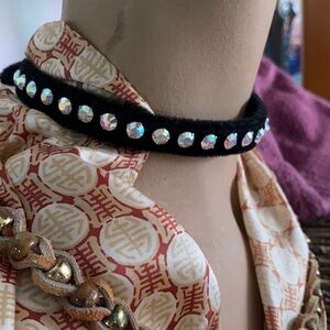 Velvet rhinestone dog collar16 "